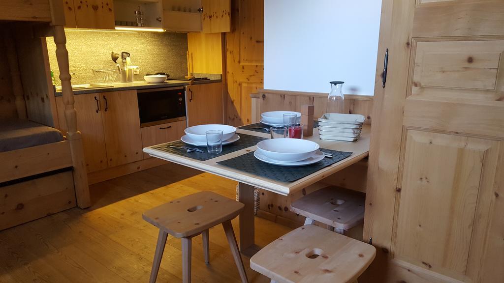 Relaxing Confortable Studio, Heated Garage, Skiroom Samedan Exterior foto